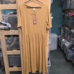 Dwelling Apparel Size XL Tan Midi Length Bamboo Short Sleeve Dress